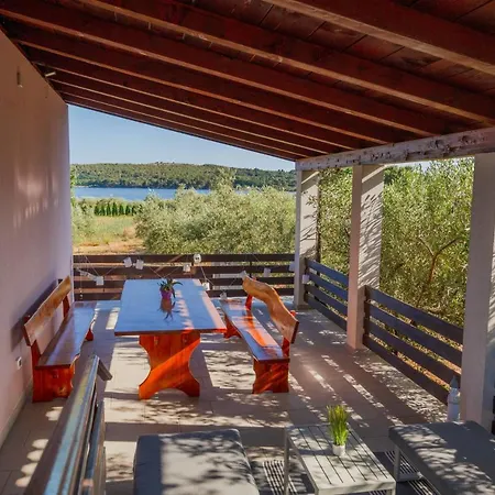 House Fontanele Hébergement de vacances Pula