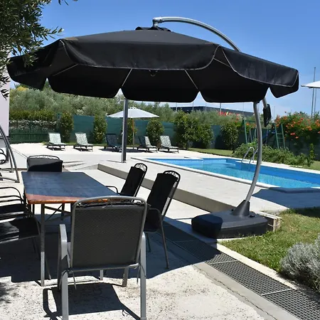 House Fontanele * 풀라