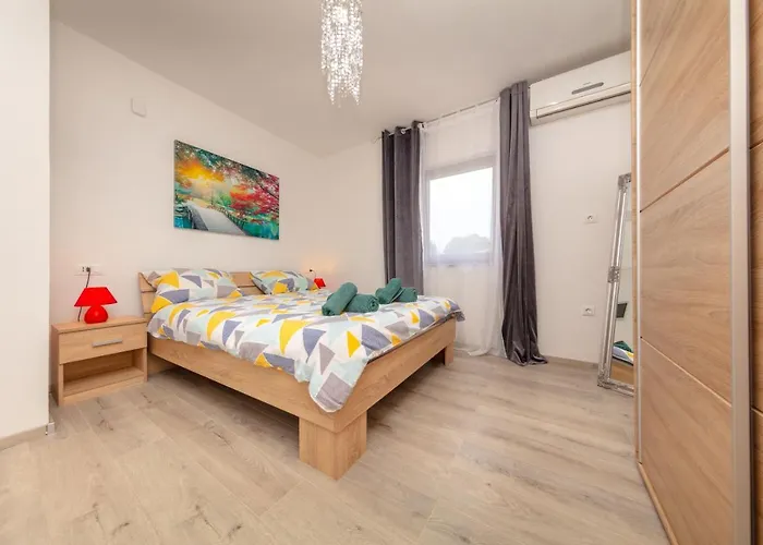 House Fontanele * 풀라