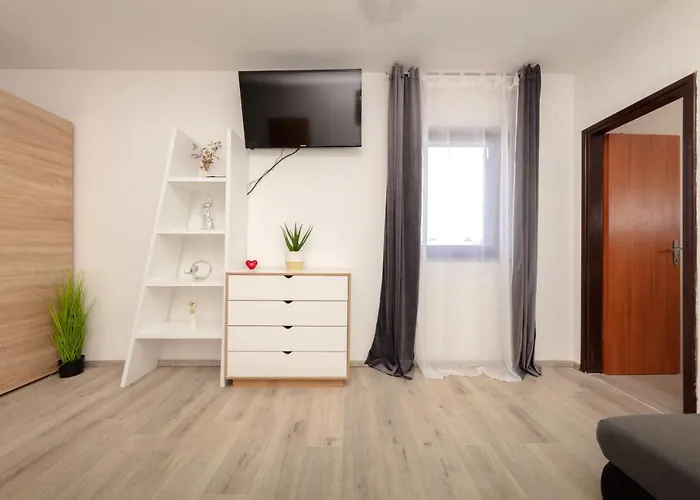 House Fontanele * 풀라